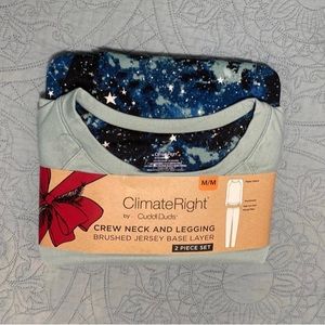 NWT cuddl duds brushed Jersey base layer, M